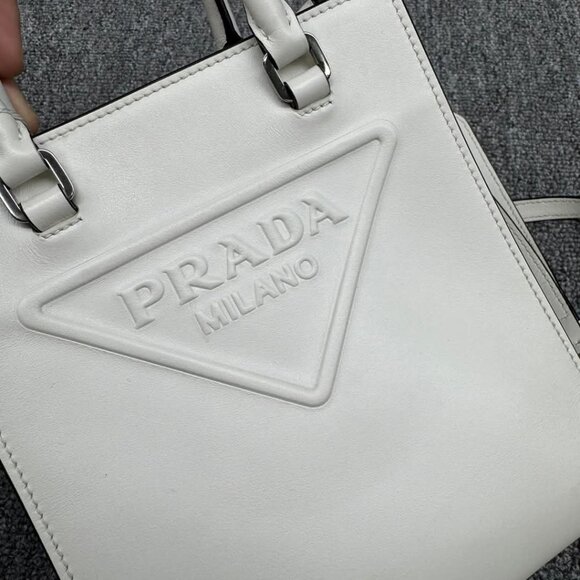 Prada Leather Satchel Bag 850-031025 - Picture 4 of 16